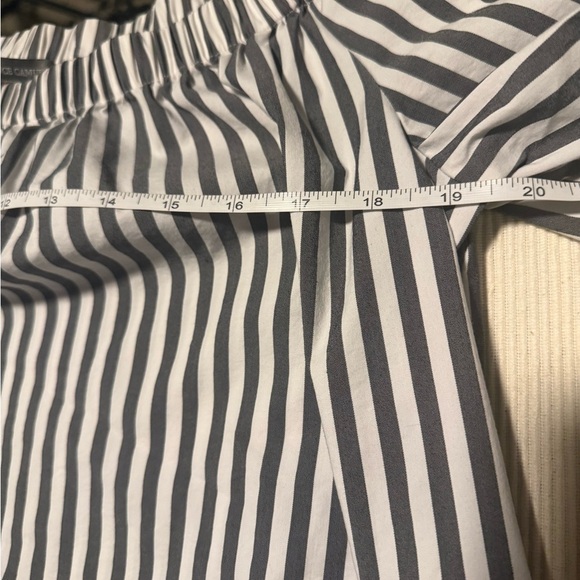 Vince Camuto White and Blue Off-Shoulder Blouse with Flutter Sleeves - Picture 6 of 8